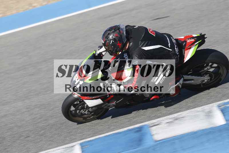 /Archiv-2024/02 29.01.-02.02.2024 Moto Center Thun Jerez/Gruppe gruen-green/641